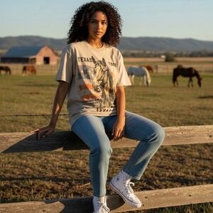 New Pacsun Texas '96 Oversize Tee Shirt M Medium  Cowboy Horse Flag Graphic Tan